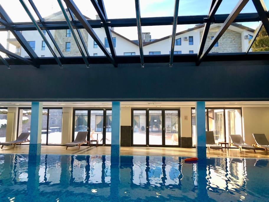 Luxury Penthouse With A Lavish Spa And 2 En-Suite Bedrooms Банско Экстерьер фото